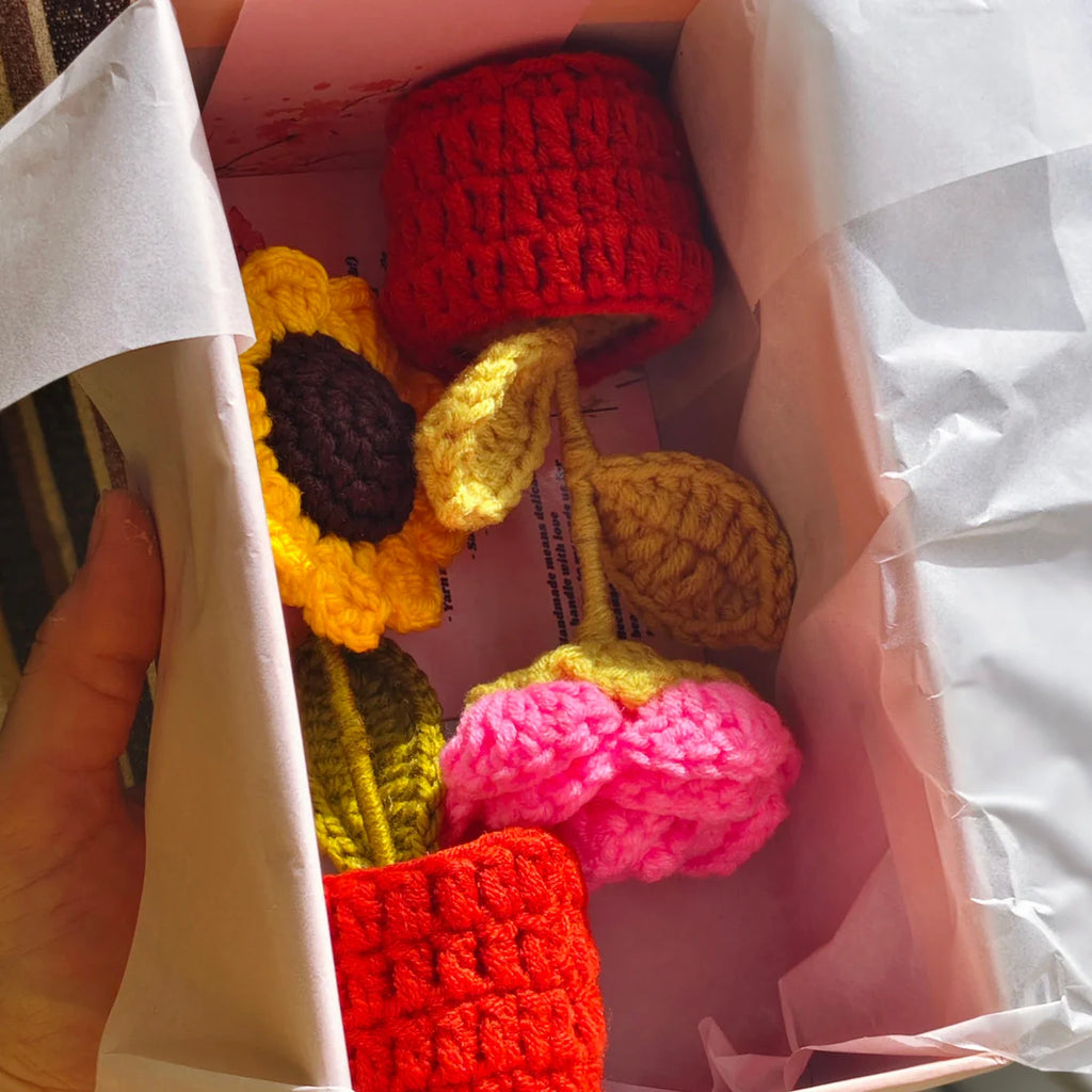 Rose & Sunflower Pot