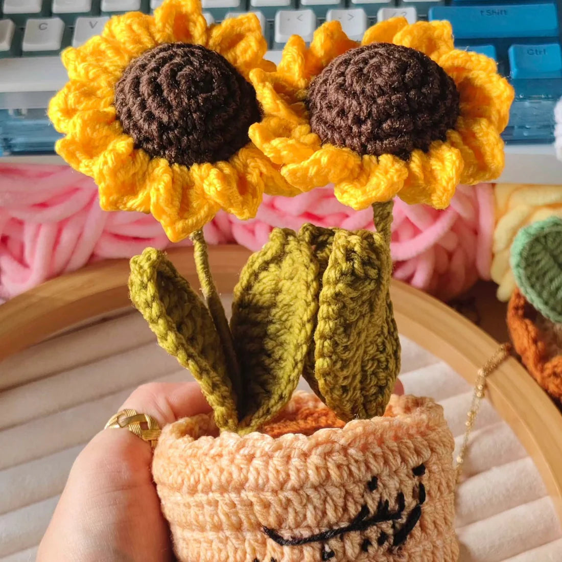 Double Sunflower Pot